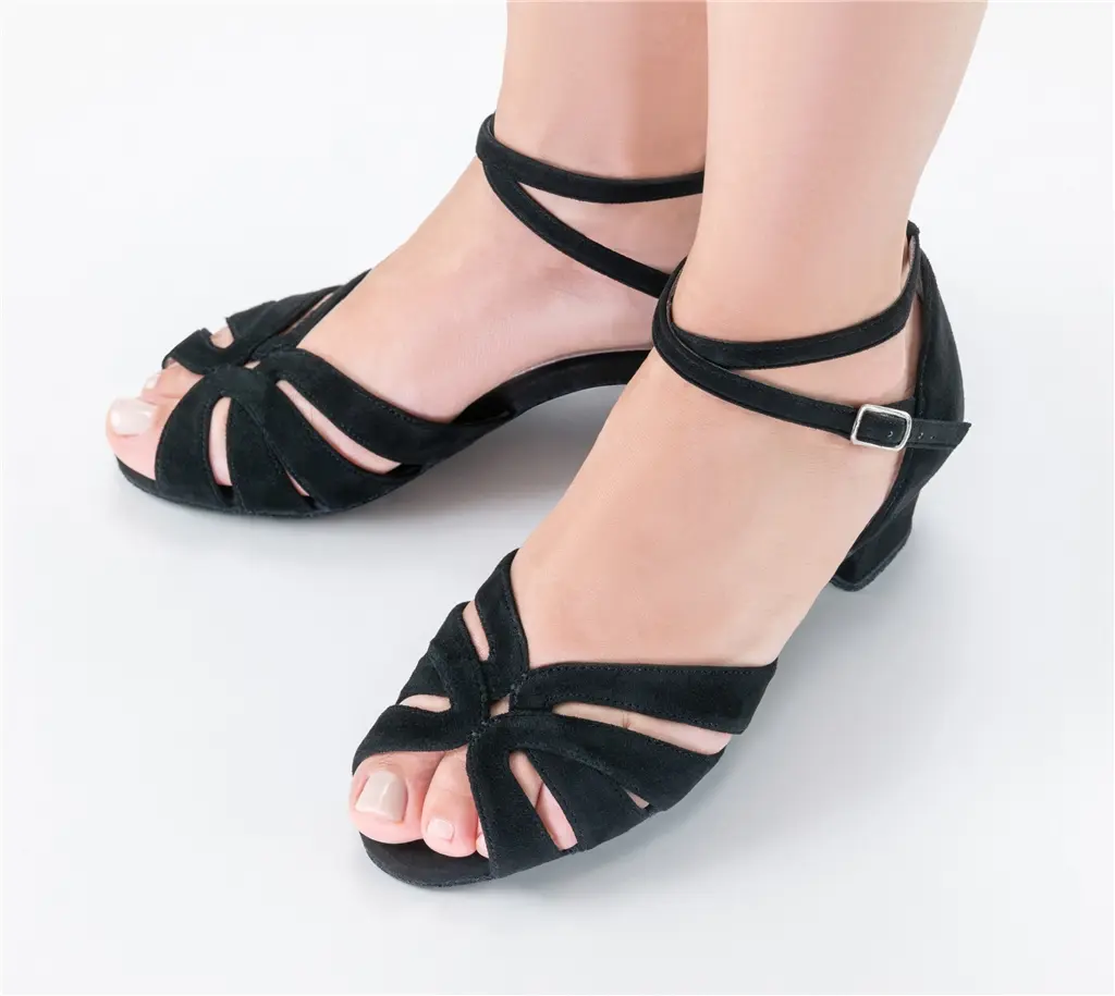 aina_35_suede_black_d.webp